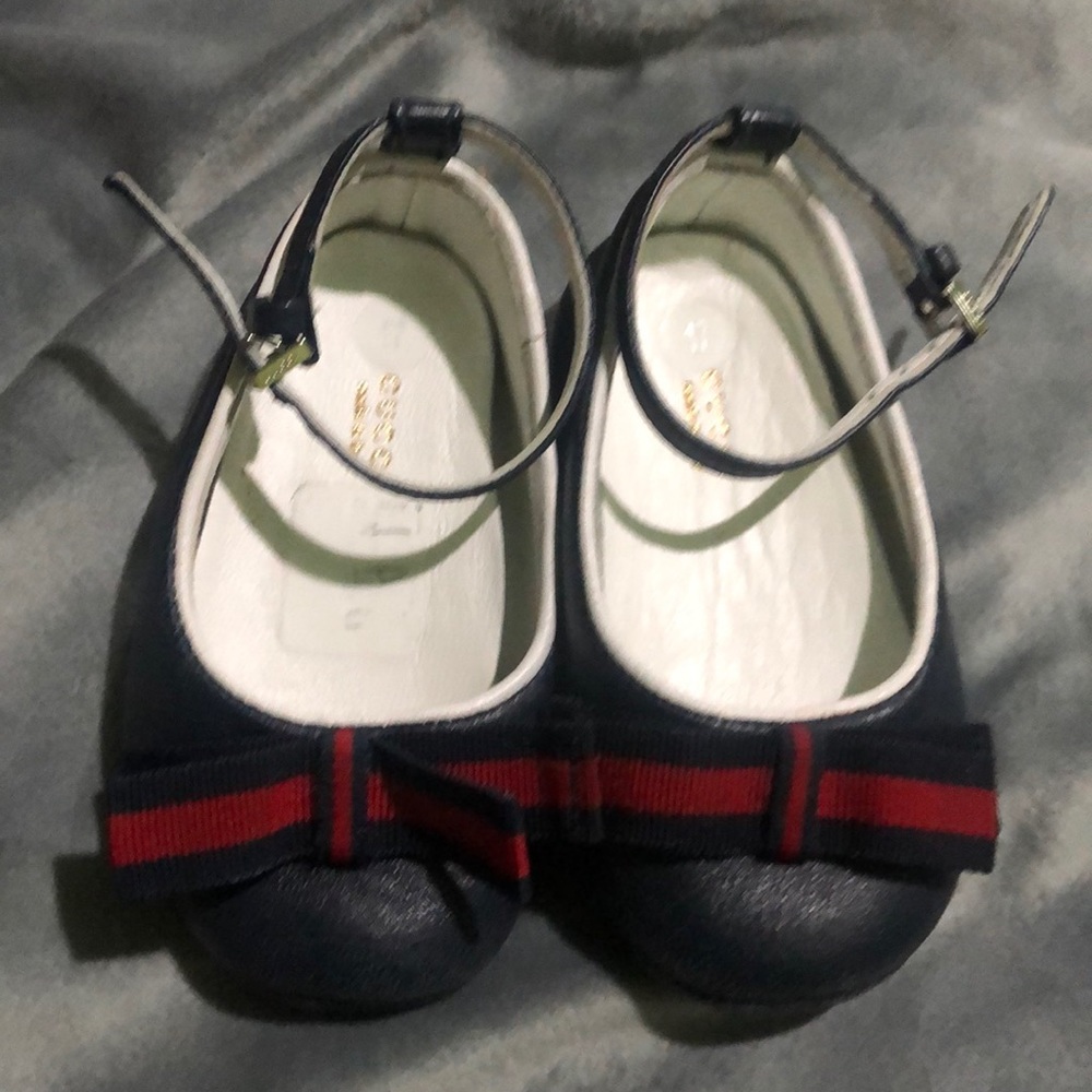 Gucci baby shoes